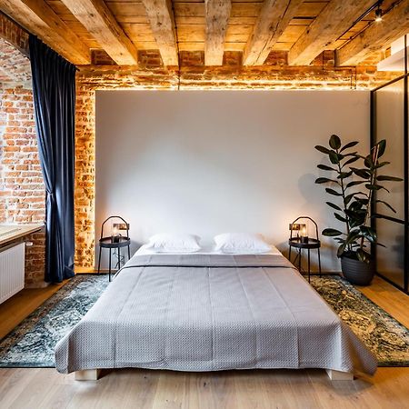 Onlviv Apartments Rynok Square 18 Zewnętrze zdjęcie