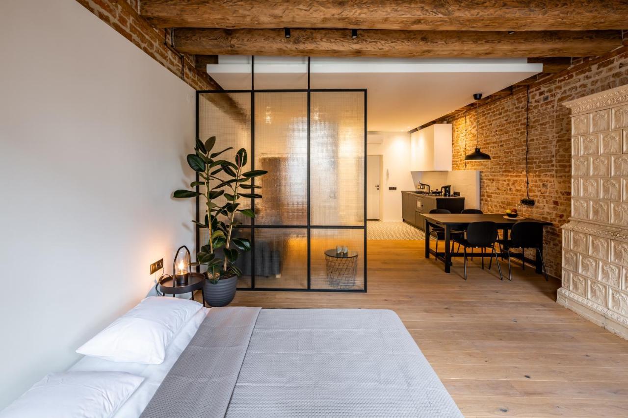Onlviv Apartments Rynok Square 18 Zewnętrze zdjęcie